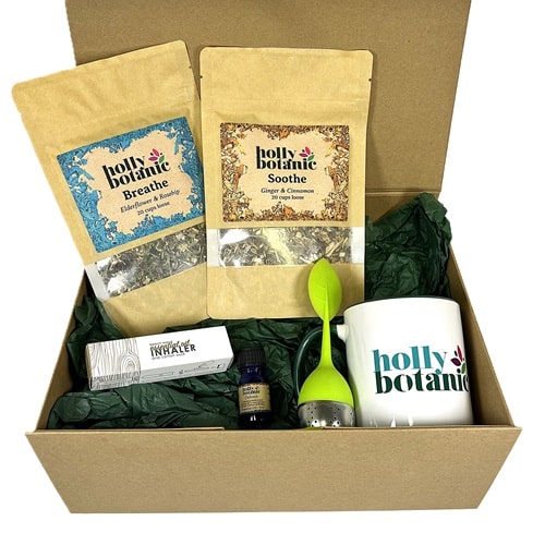 Immune support gift set is presented in a magnetic-close gift box